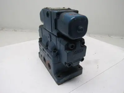 Racine OD4 F967876.20 4 Way Hydraulic Valve 3000 PSI