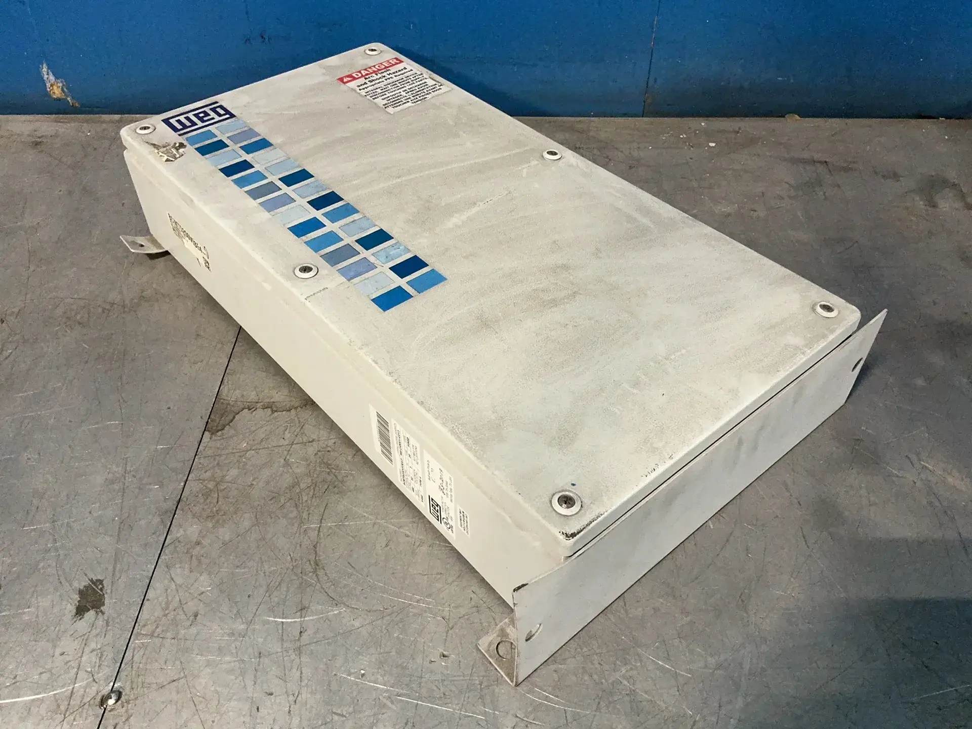 Used WEG BCWTD200V53E4F Capacitors Ohio US | HGR 24 #1280423