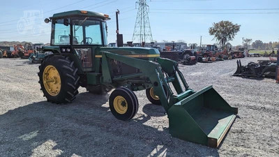 USED 1974 JOHN DEERE 4030