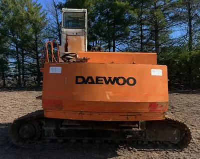 Used 1996 DOOSAN SL450-III Crawler Excavators Ohio US | Proxy Equipment #1388664