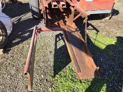 USED 1990 NEW HOLLAND 515