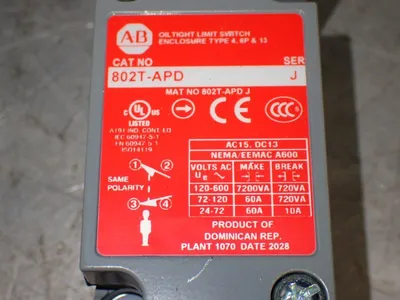 NEW ALLENBRADLEY 802TAPD