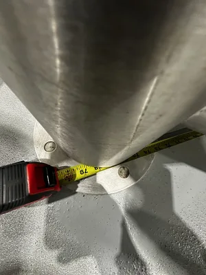 2500 Gallon Tank – 2 of 3