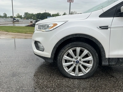 USED 2019 FORD ESCAPE
