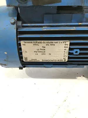 SEW-Eurodrive FA67GDT80K4 Motor Gear Reducer 0.75HP 195.39:1 Ratio 1.53/3.06A