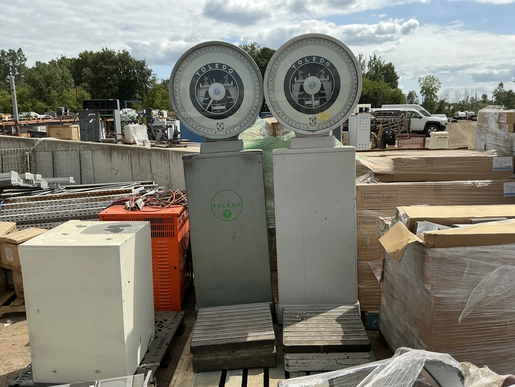 Used _UNKNOWN_ _UNKNOWN_ Platform Scales Michigan US | Miedema Asset Management Group #1323904