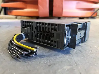 USED SIEMENS 6ES7 331-7TF00-0AB0