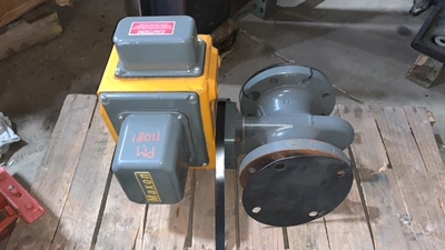 Maxon 4" Shut Off Valve , New Storeroom Spare