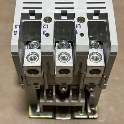 NEW Eaton CE15MN3