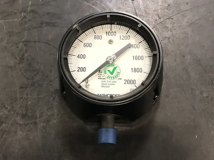 Used ASHCROFT 45-1379SS-02L-2000PSI Parts (Hydraulics and Pneumatics) British Columbia CA | Lenmark #258007