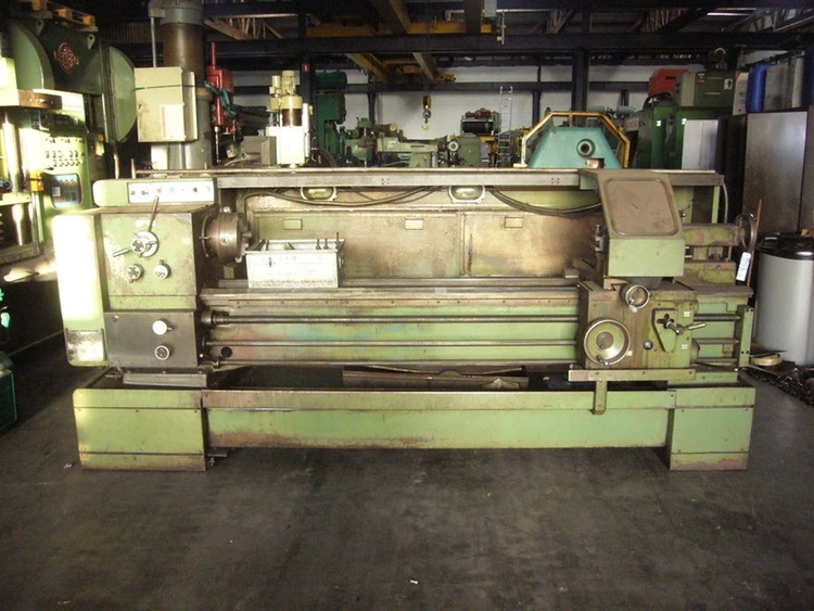 Used TOS TRENCIN SUI-50 Ø 500 X 2000 MM Engine Lathes BE | Apt International N.V #361700