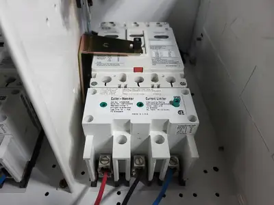 USED EATON HFD3015
