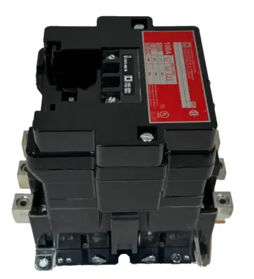 NEW SQUARE D 8903SQO2 LIGHTING CONTACTOR SER. 31074-400-38 110-120V 50-60HZ 100A