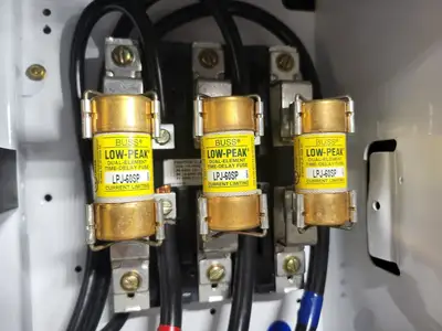 USED SQUARE D MODEL 6