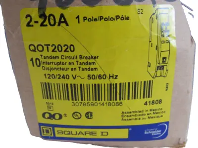 NEW SQUARE D QOT2020 CIRCUIT BREAKER 2-20A LOT OF 4