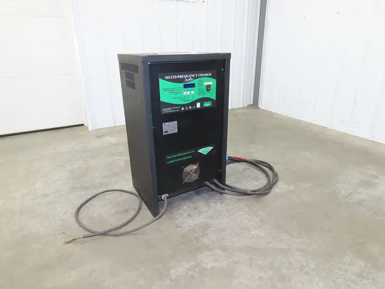 Used GREEN DIAMOND _UNKNOWN_ Battery Chargers | Arrow Industrial #562427