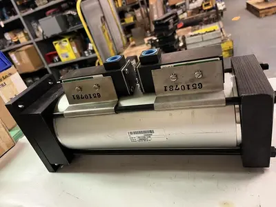 New | in-Stock BABCOCK 6312520 Pneumatic Cylinders Ohio US | Surplus Asset Holdings #1226081