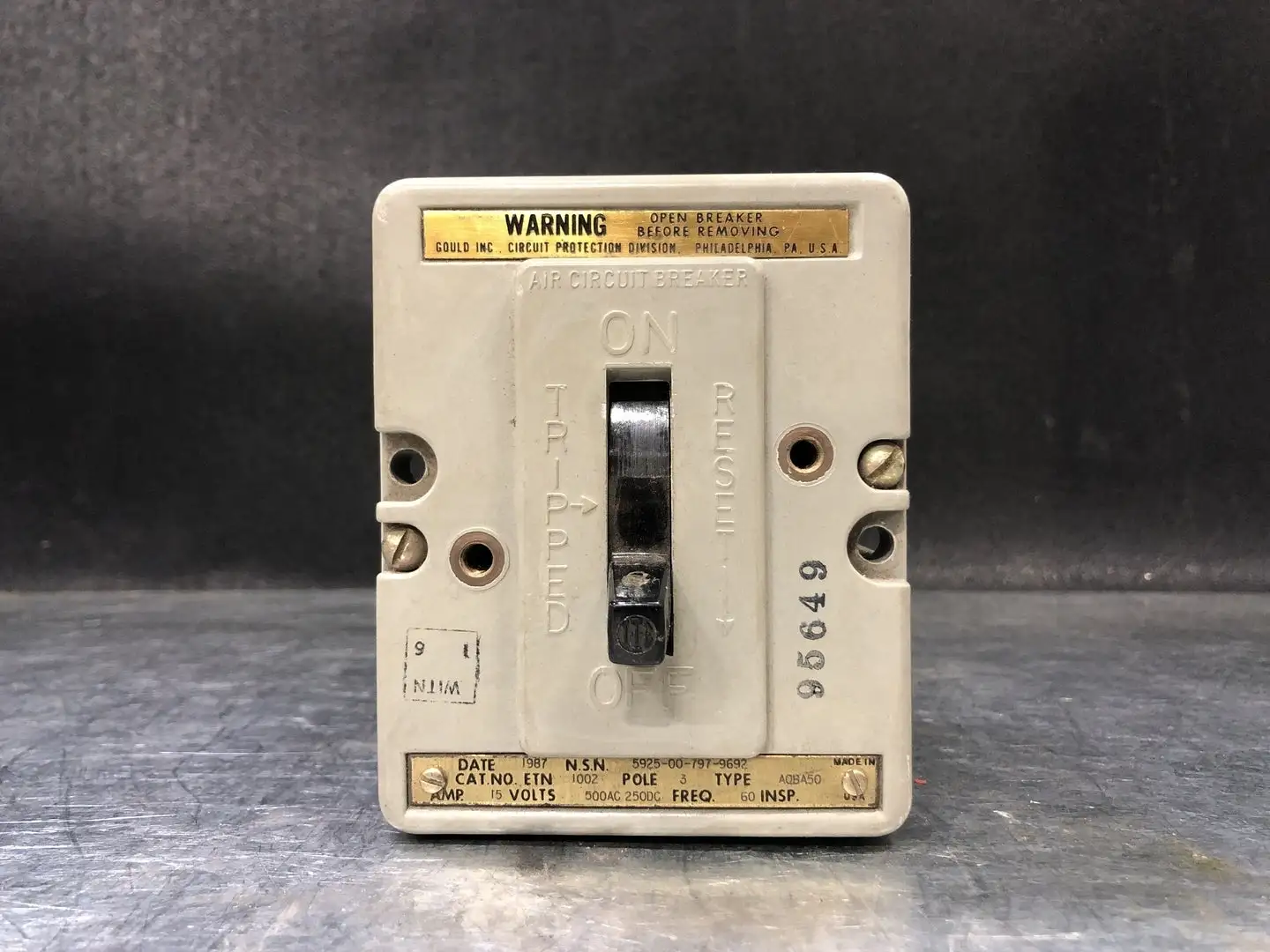 Used 1987 GOULD AQB-A50 Switchgears British Columbia CA | Lenmark #244238
