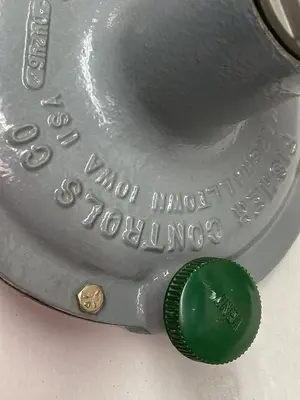 Used FISHER CONTROLS Y600A-152 Air Pressure Regulators Ohio US | Surplus Asset Holdings #1365793