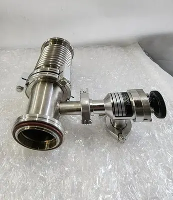 MDC KAV-100 PNEUMATIC ANGLE VALVE with EDWARDS HIGH VACUUM ADAPTER PIPES