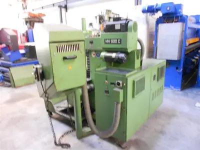 USED MAHO MH 500C X: 500 - Y: 400 - Z: 300MM CNC