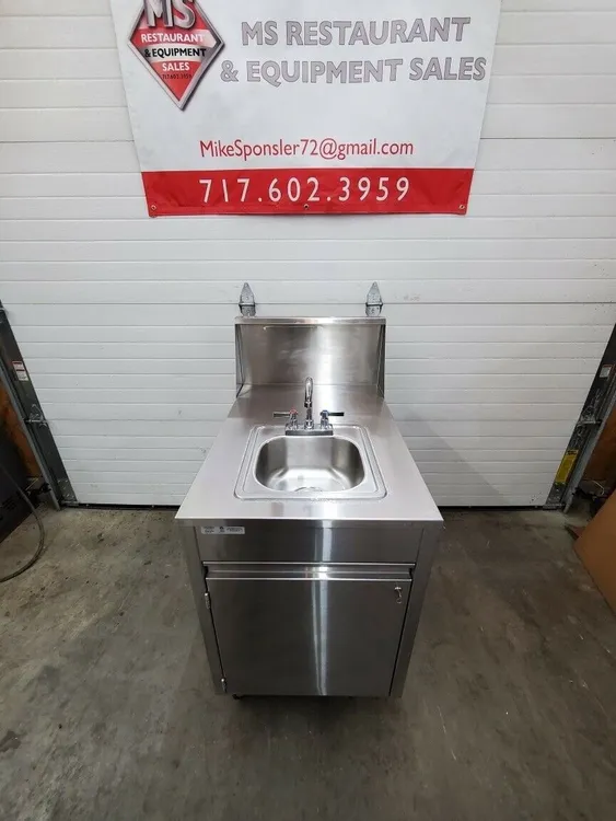Used _UNKNOWN_ _UNKNOWN_ Hand Washing and Sanitizing Pennsylvania US | MS Restaurant and Equipment Sales #1061274