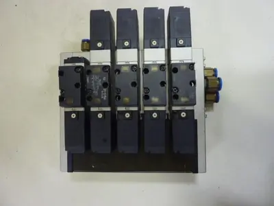 USED SMC VF2-4-F-D-3Z-TA