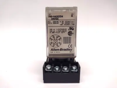 USED ALLEN-BRADLEY DIN RAIL MOUNT RELAY AND BASE