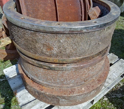 Spare rollers and outer rings Andritz Paladin Rotary Pellet Mill Type  600