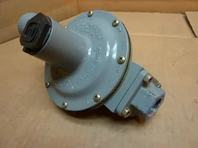 USED FISHER CONTROLS R522-56