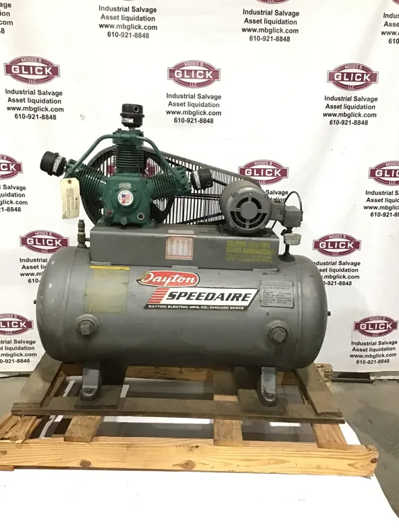 Used DAYTON SPEEDAIRE 3Z582 Tank Mounted Air Compressors Pennsylvania US | Moses B Glick #1008037