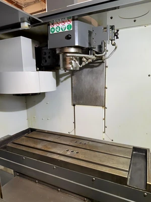 Haas _UNKNOWN_ Machining Centers & Milling Machines | Amiron Machinery (9)