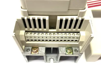 USED KEB COMBIVERT VARIABLE AC FREQUENCY DRIVE 3-PHASE OUTPUT