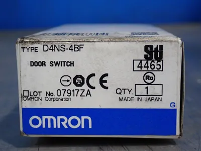 USED OMRON D4NS4BF