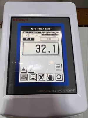 Item# L214 NEW Mitutoyo HR-523L (2022) Automatic Rockwell Twin Tester