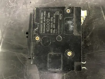 Used SQUARE D QO315 Switchgears British Columbia CA | Lenmark #243588