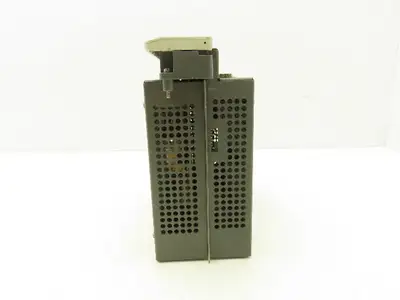 Modicon PC-K984-785 Programmable Controller Module 685E 115/230VAC 1/.5A
