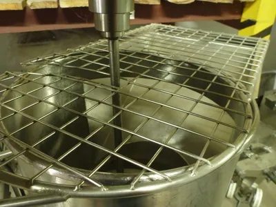 Apple International MR900 Filler Paste - Piston - Pocket | Perry Equipment (13)