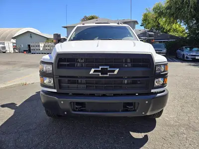 USED 2022 CHEVROLET SILVERADO 5500HD