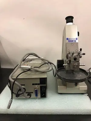 ATAGO DR-M2/1550 ABBE REFRACTOMETER WITH LIGHTSOURCE
