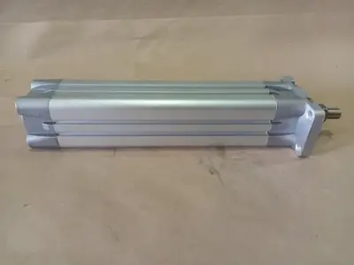 NEW AVS 61M-2R-040-A-0160