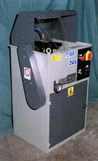 NEW TVN Mod. SCL Circular Sawing Machine