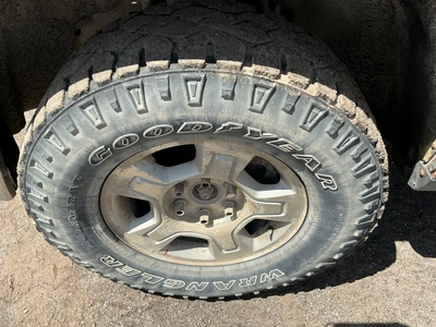 USED 2014 CHEVROLET SILVERADO 1500