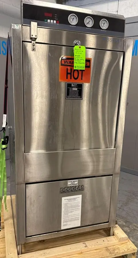 USED DOUGLAS PAN WASHER