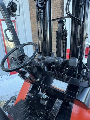 USED 2006 TOYOTA 7FGCU25