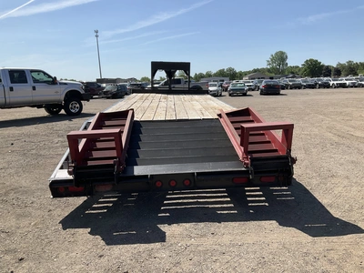 2001 Towmaster TG-20 Equipment Trailer Flat Bed Trailer