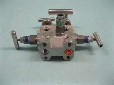 NEW Rosemount C305192122-0000