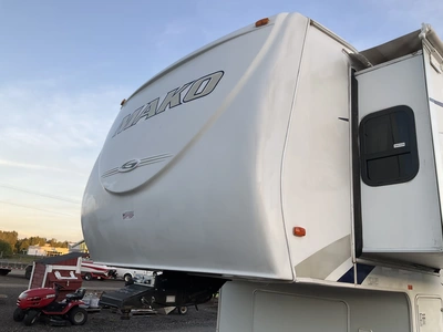 Used 2007 MAKO 29 FRBW Campers, Caravans, Motorhomes Michigan US | Miedema Asset Management Group #1437549