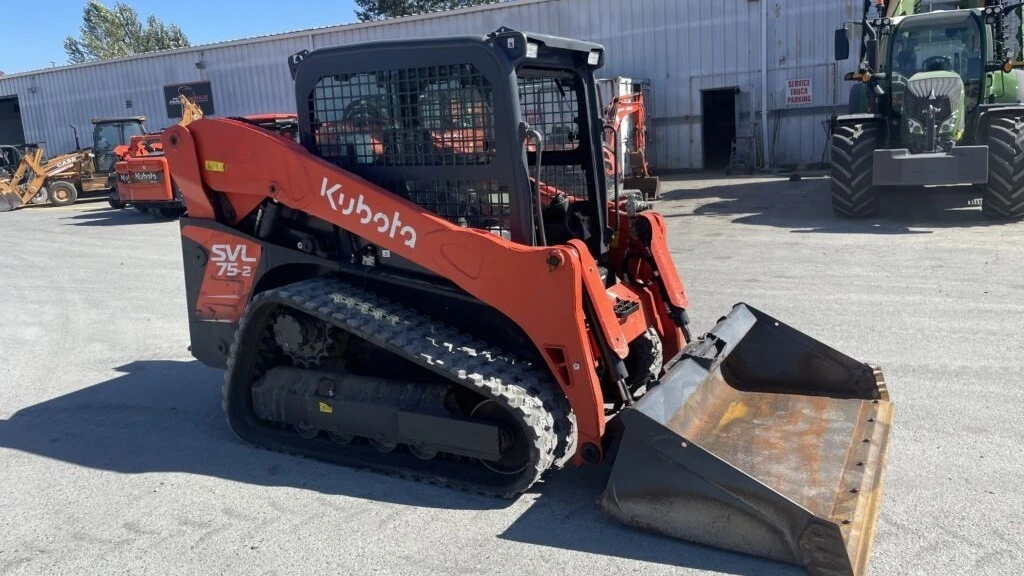 USED 2022 Kubota SVL75-2