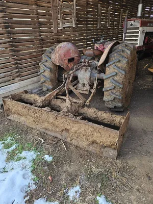 FERGUSON 35 Tractor | Iron Listing (3)